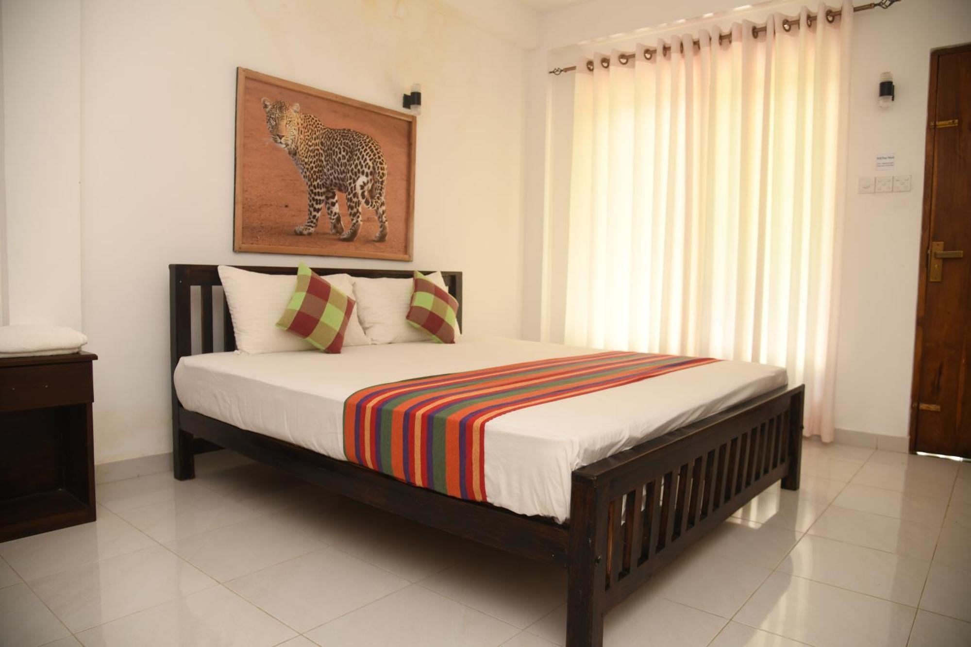 Wild Park Safari Home Stay Udawalawe Kültér fotó