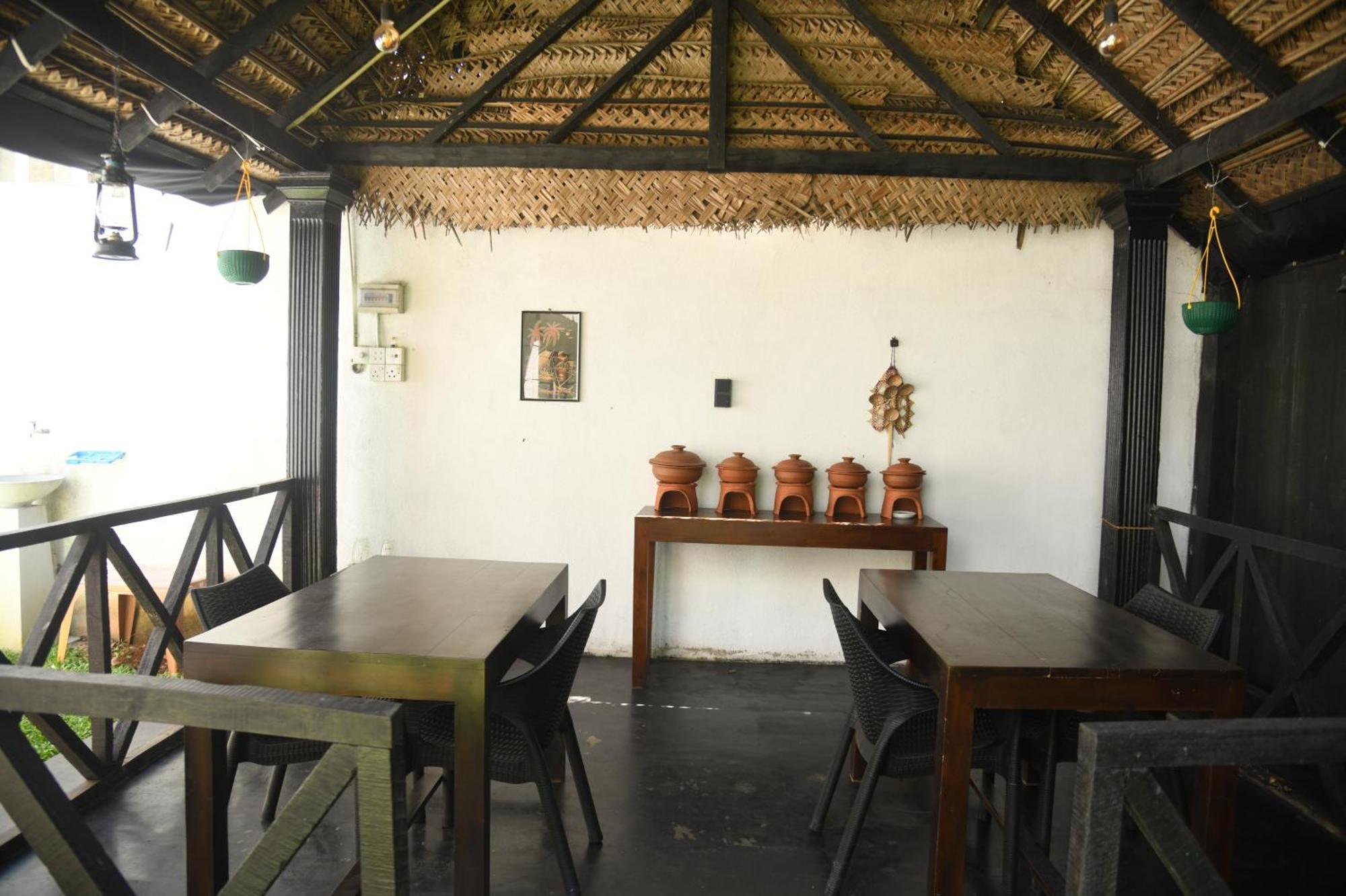 Wild Park Safari Home Stay Udawalawe Kültér fotó
