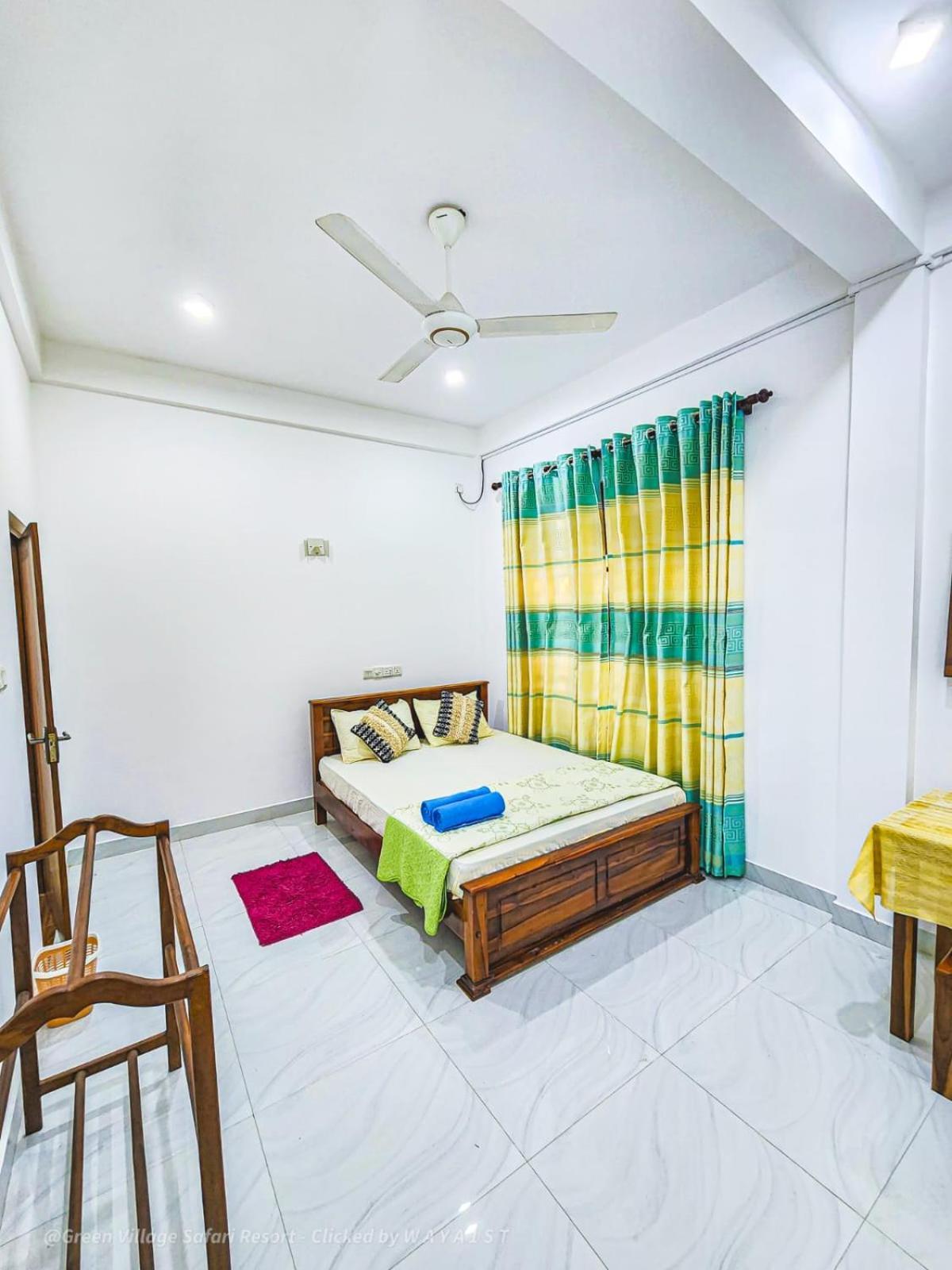 Wild Park Safari Home Stay Udawalawe Kültér fotó